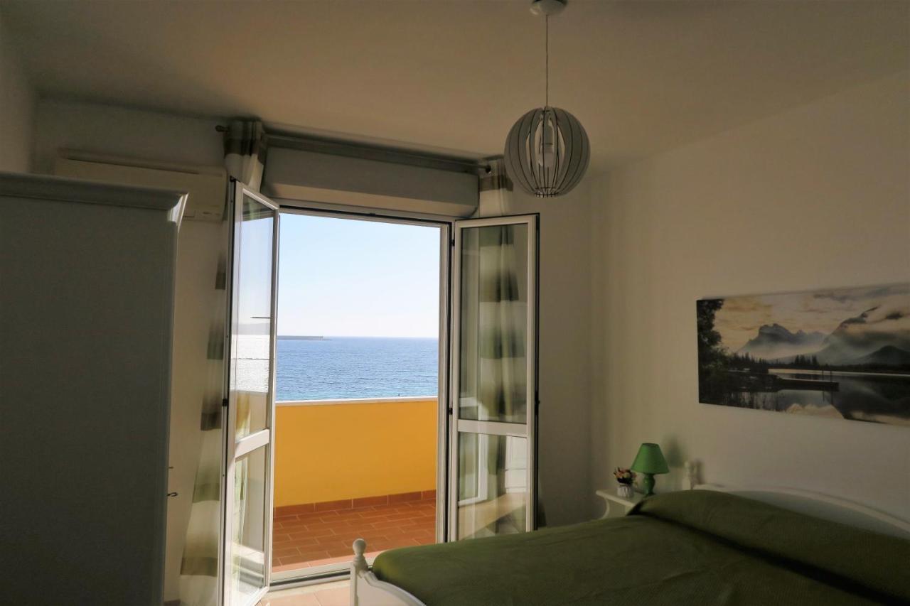 Apartment Sole