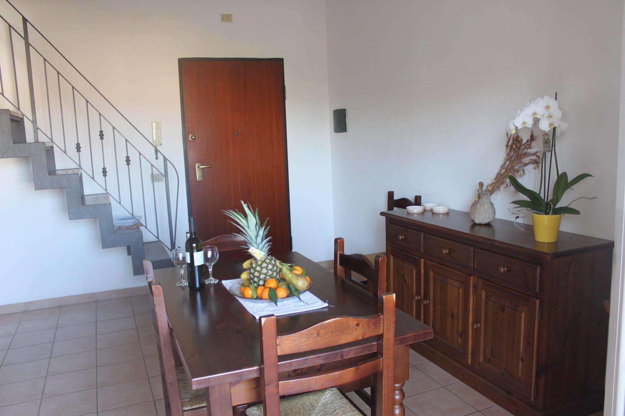 Sole Apartment *